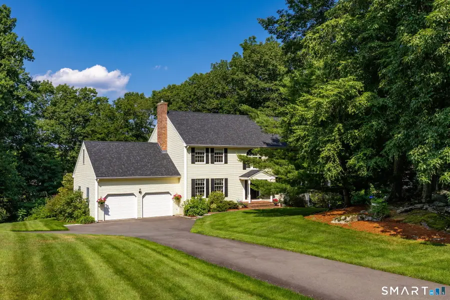 56 Larkspur Lane, Bristol, CT 06010 - #2