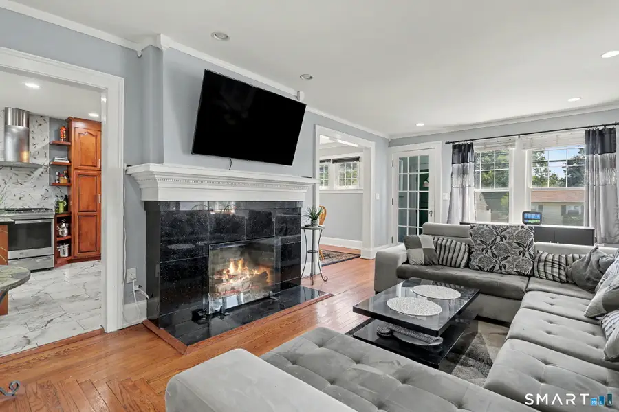 430 Platt Avenue, West Haven, CT 06516 - #2