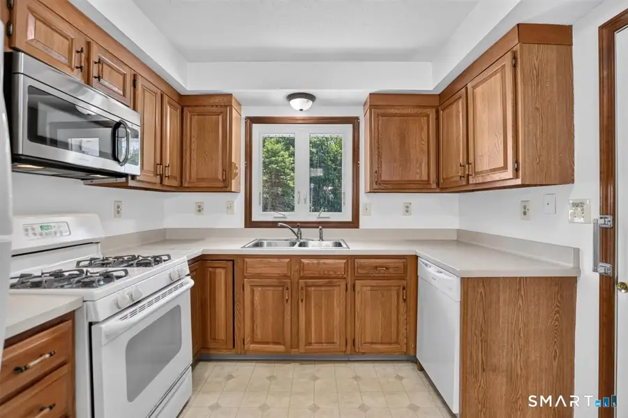 10 Daniel Drive #10, East Windsor, CT 06088 - #3