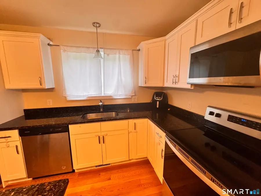 123 Whalehead Road, Gales Ferry, CT 06335 - #3