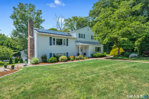 33 Wayne Drive, East Lyme, CT 06333