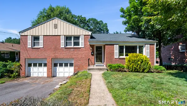 35 Fairwood Farms Drive, West Hartford, CT 06107