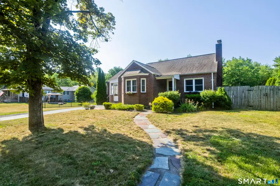 4 Third Street, Enfield, CT 06082 - #3