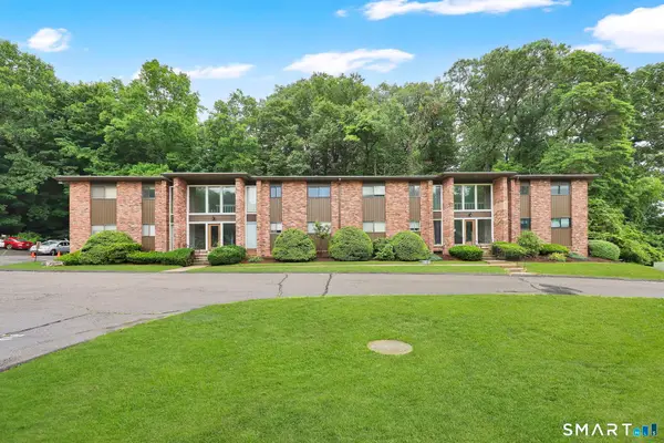 3 Murphys Lane #14, Shelton, CT 06484