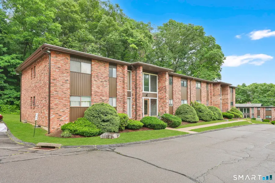 3 Murphys Lane #14, Shelton, CT 06484 - #3