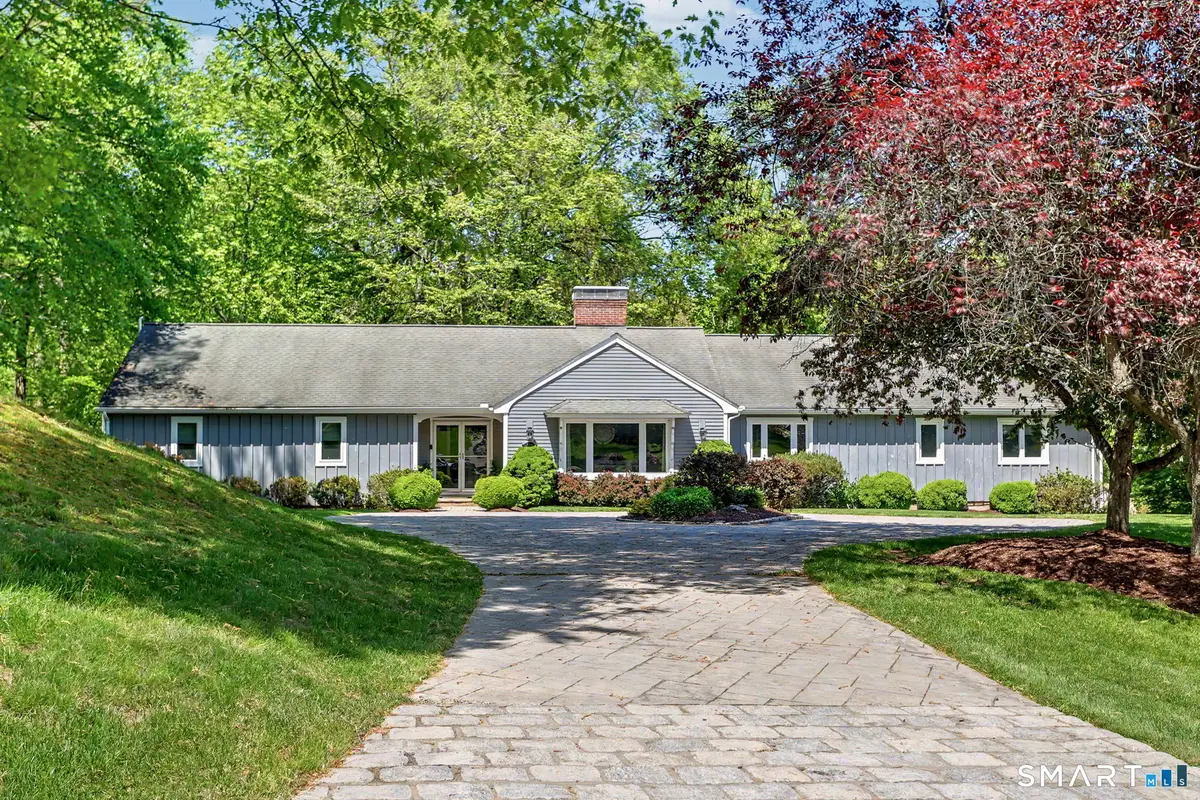 255 Tanglewood Circle, Milford, CT 06461 - #1