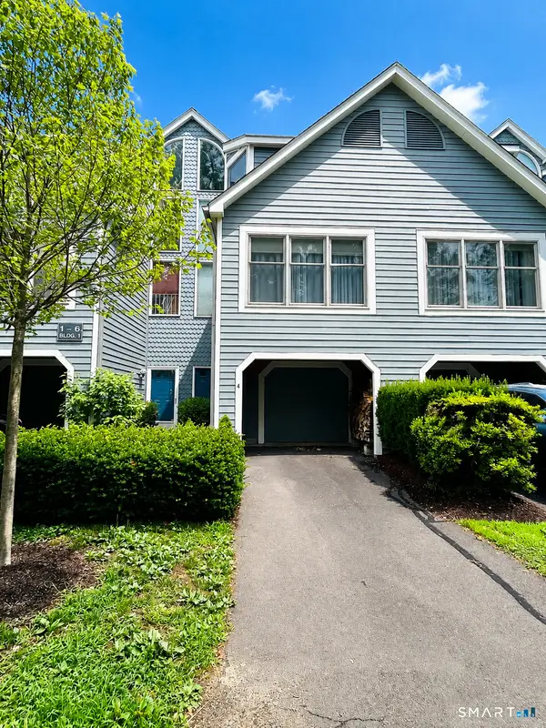 4 Fawn Ridge Lane #4, Wilton, CT 06897