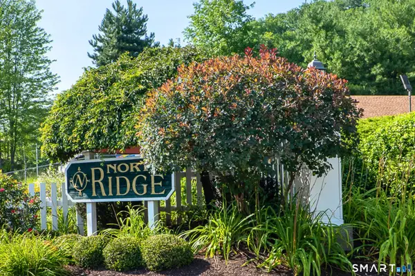 25 Padanaram Road #72, Danbury, CT 06811