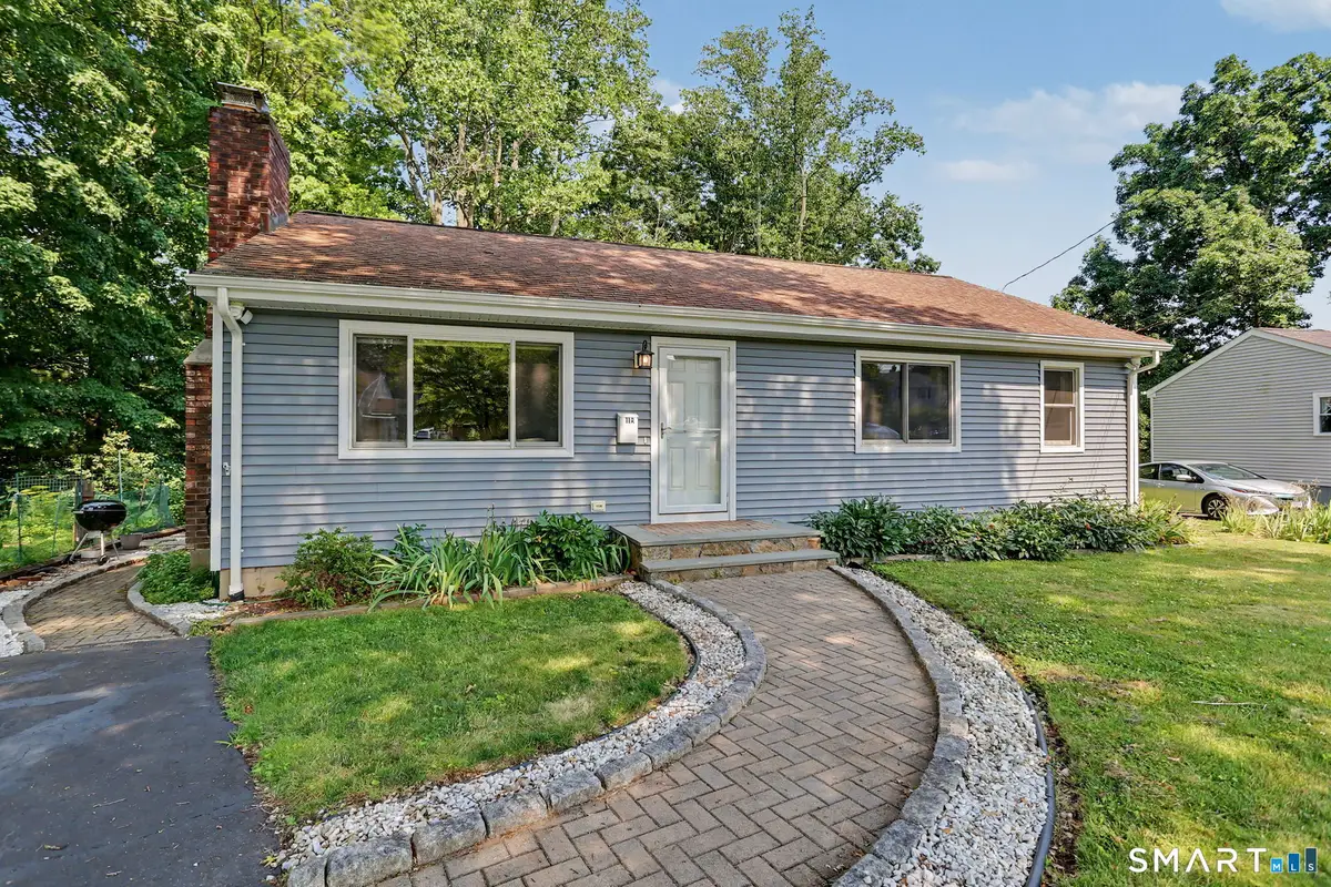 11 A Greenlawn Drive, Fairfield, CT 06825 - #1