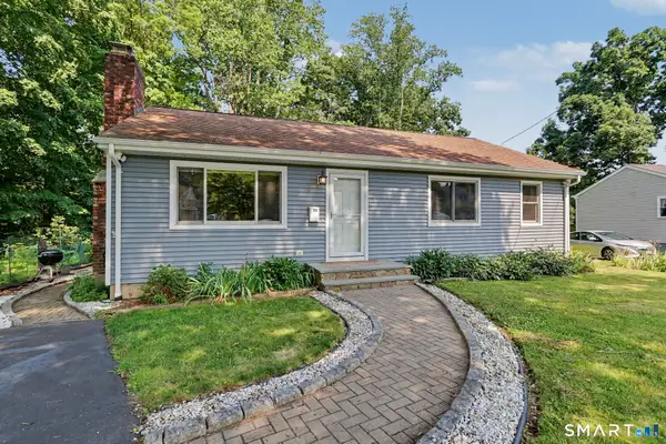 11-A Greenlawn Drive, Fairfield, CT 06825
