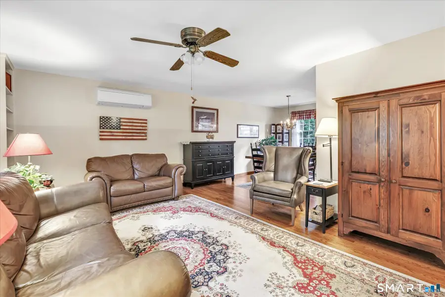 35 Nutmeg Lane, Shelton, CT 06484 - #3