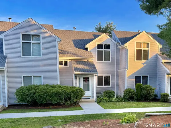 11 Lilac Drive #B, Seymour, CT 06483