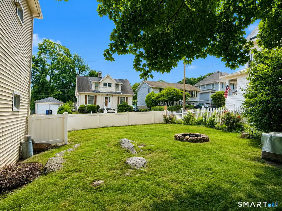 5 Florence Street, West Haven, CT 06516 - #2