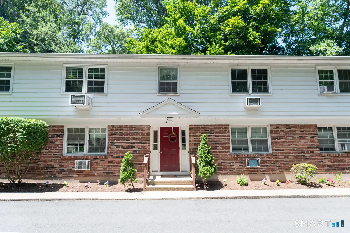 646 Howe Avenue #8, Shelton, CT 06484 - #1