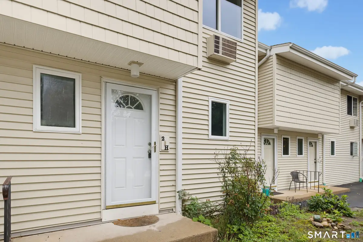 220 Main Street #2H, New Hartford, CT 06057 - #1