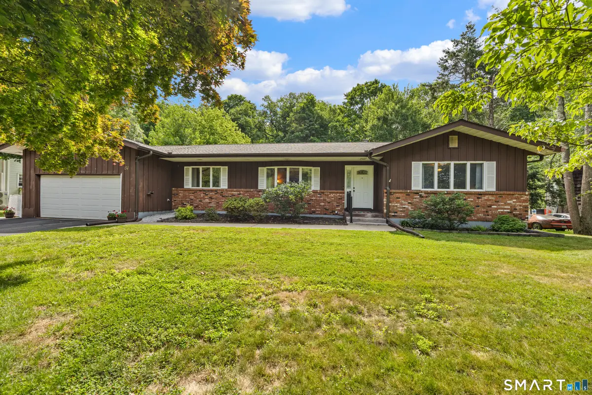 87 Ledge Drive, Berlin, CT 06037 - #1