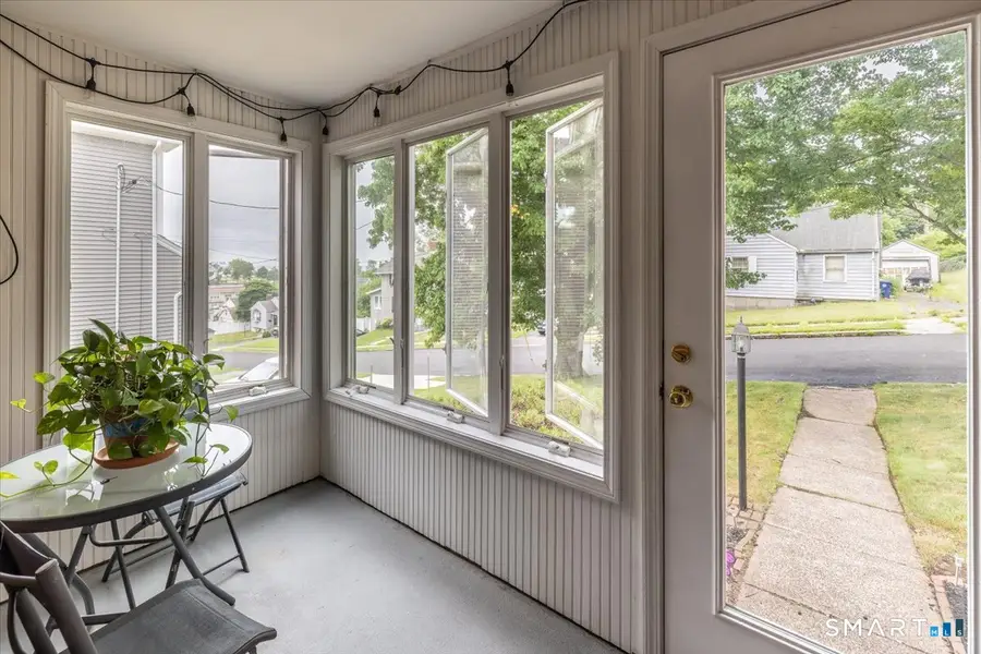 35 Cove Street, West Haven, CT 06516 - #3