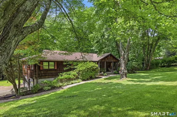 22 Ridge Road, Newtown, CT 06470
