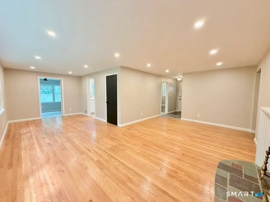 1 Long Hill Terrace, New Haven, CT 06515 - #2