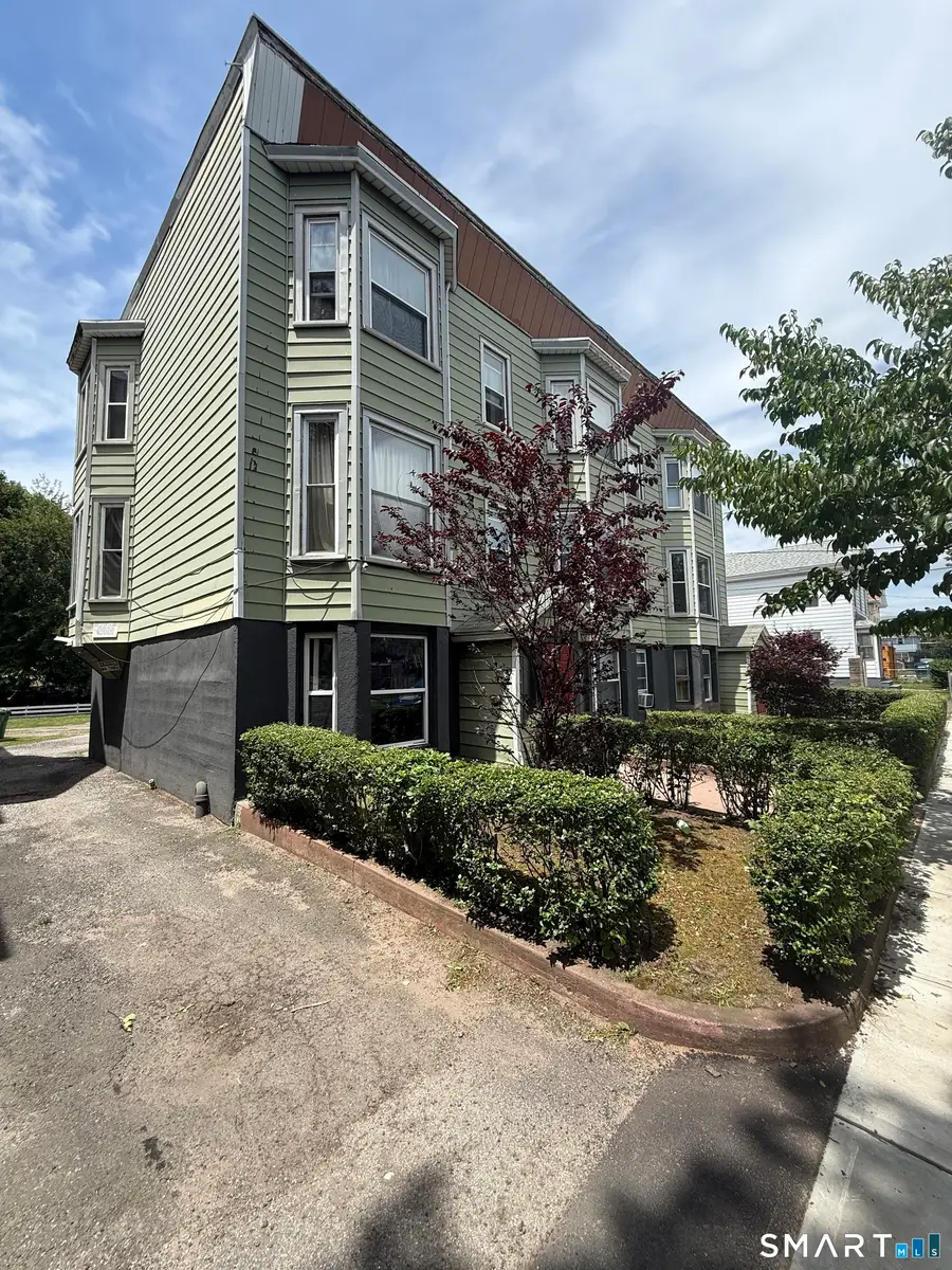 32 Clinton Avenue, New Haven, CT 06513 - #2