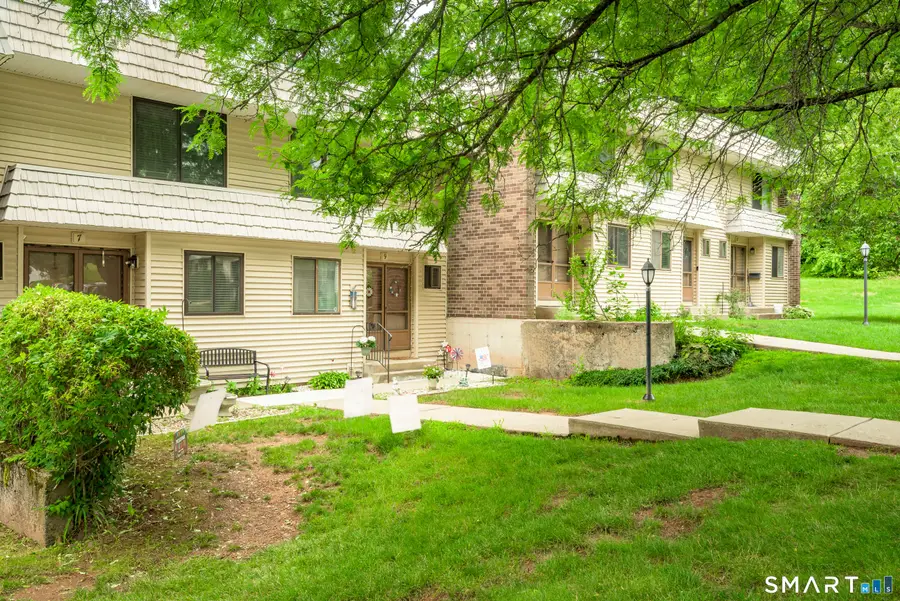 9 Hemlock Court #9, Cromwell, CT 06416 - #2