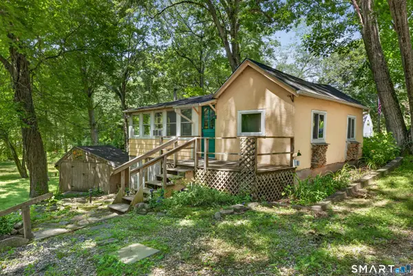 69 River Road, Clinton, CT 06413