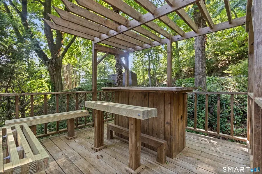 4 Beach Road, Danbury, CT 06811 - #3