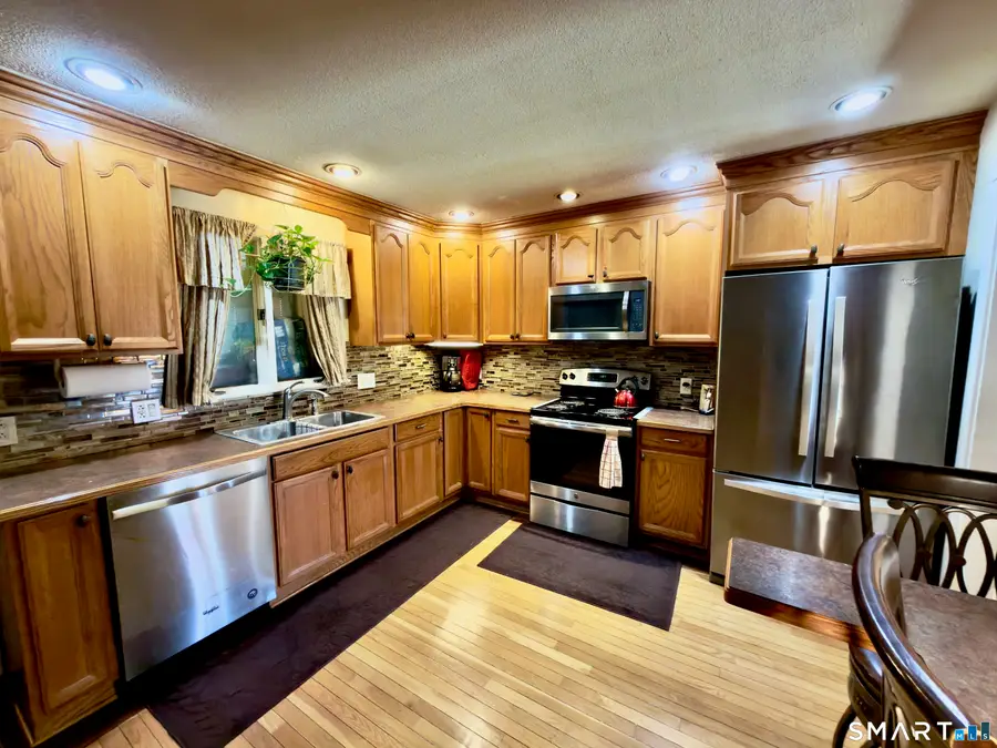 25 Greenfield Avenue, Waterbury, CT 06708 - #3