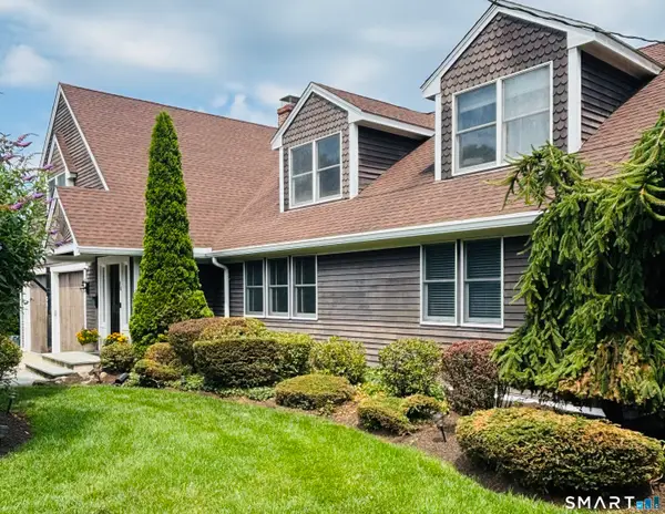76 Winton Place, Stratford, CT 06614