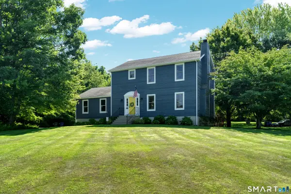 10 Deer Lane, Ledyard, CT 06339