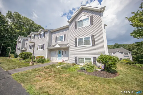310 Boston Post Road #124, Waterford, CT 06385
