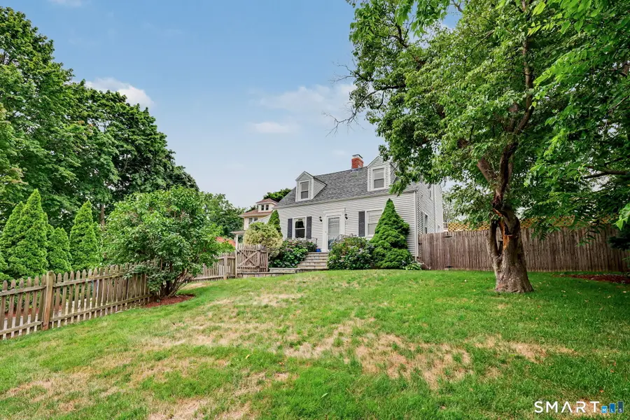 77 Round Hill Road, Fairfield, CT 06824 - #3