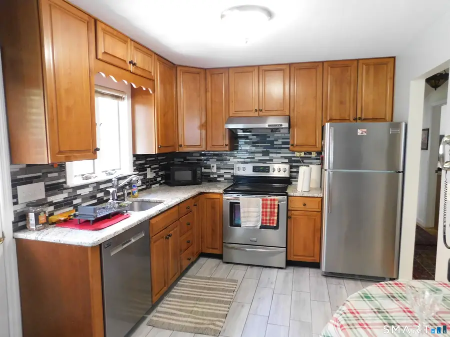 8 Tilden Road, Danbury, CT 06810 - #3