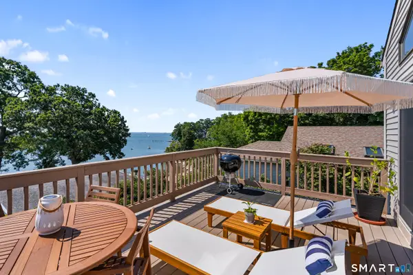 16 Whalers Point #16, East Haven, CT 06512