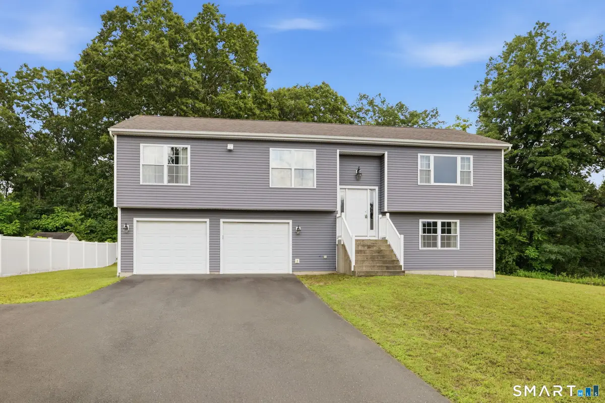 366 King Street, East Hartford, CT 06108 - #1