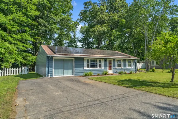 13 Pennywise Lane, Ledyard, CT 06339