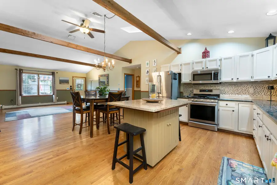 35 Linda Court, Meriden, CT 06450 - #2