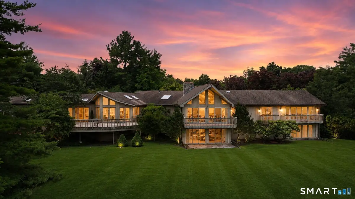 4 Aspetuck Hill Lane, Weston, CT 06883 - #1