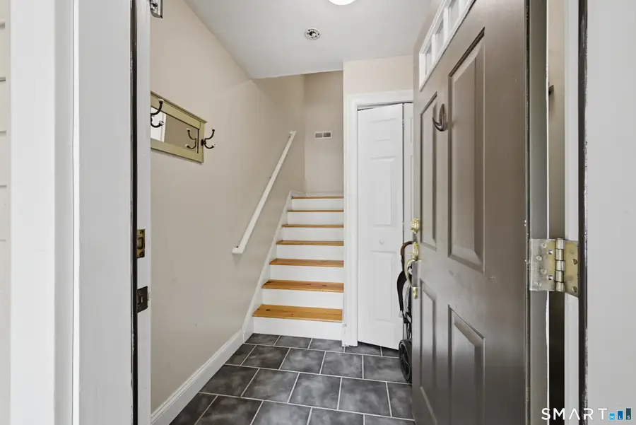 2 Stetson Place #2, Danbury, CT 06811 - #3