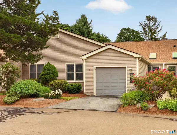 11 Coulter Street #7, Old Saybrook, CT 06475