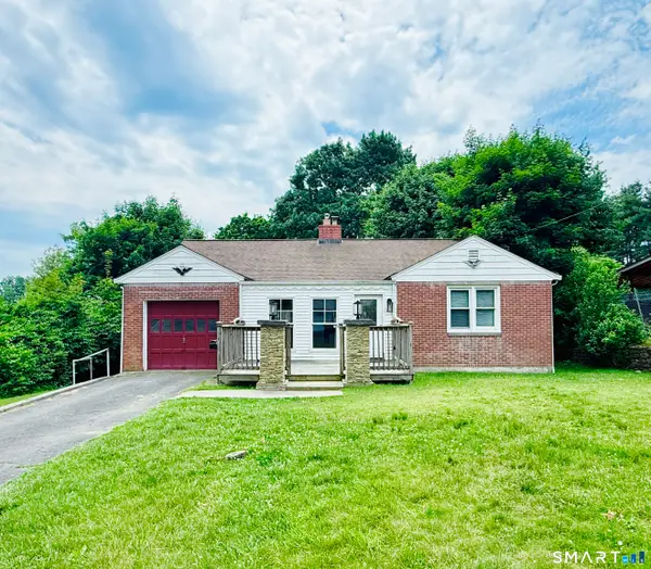 112 Ochsner Place, Bridgeport, CT 06606