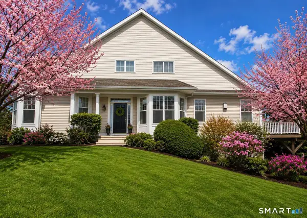 52 Faith Lane #52, Danbury, CT 06810