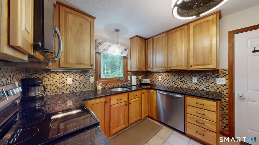 91 Carriage House #91, Enfield, CT 06082 - #3