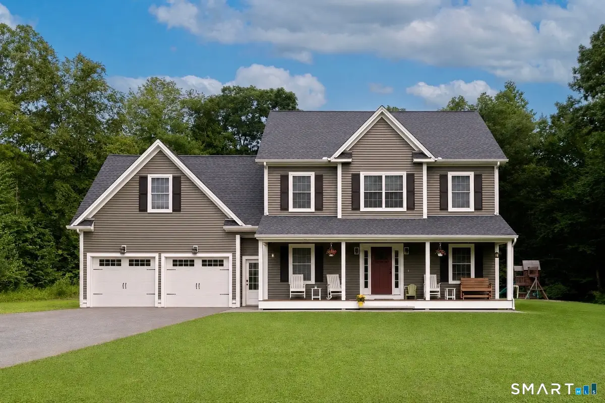81 Evergreen Crossing, New Hartford, CT 06057 - #1
