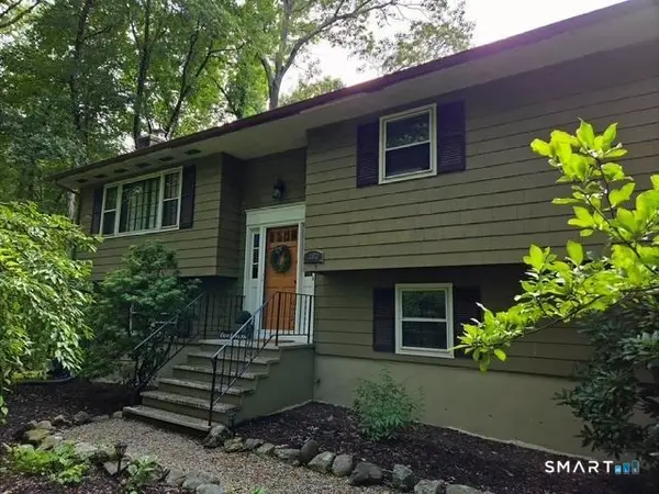 103 Dean Road, East Lyme, CT 06333