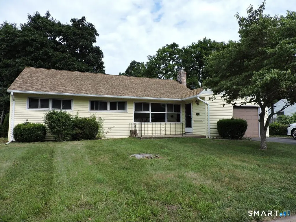 92 Vernon Street, Manchester, CT 06042 - #1