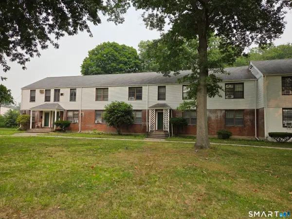 79 Mencel Circle #A, Bridgeport, CT 06610