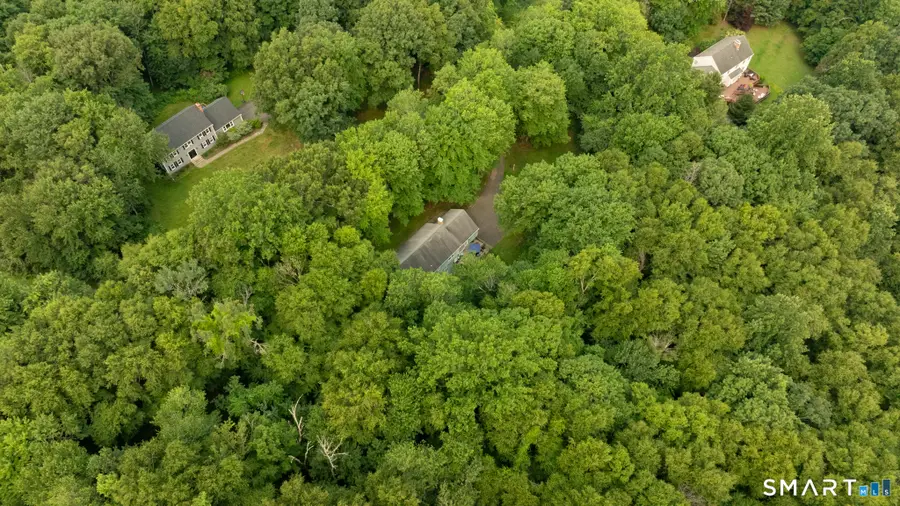 11 Cobblers Mill Road, Newtown, CT 06482 - #3
