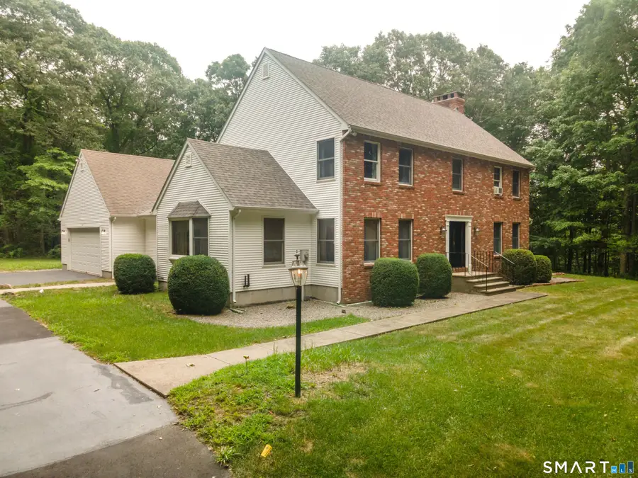 17 Eska Drive, Ledyard, CT 06339 - #2