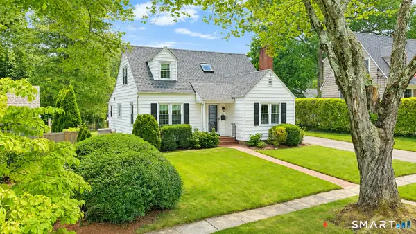 85 Louvain Street, Fairfield, CT 06825
